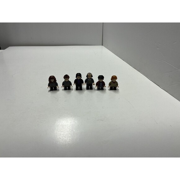LEGO Harry Potter mini figures Lot Of 6 - Free Shipping - Picture 2 of 2